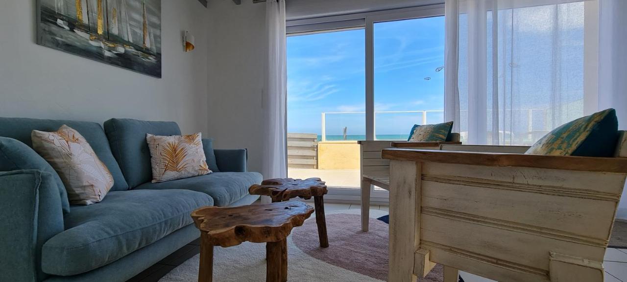 Relais Des Iles Saint Marcouf Villa Екстериор снимка