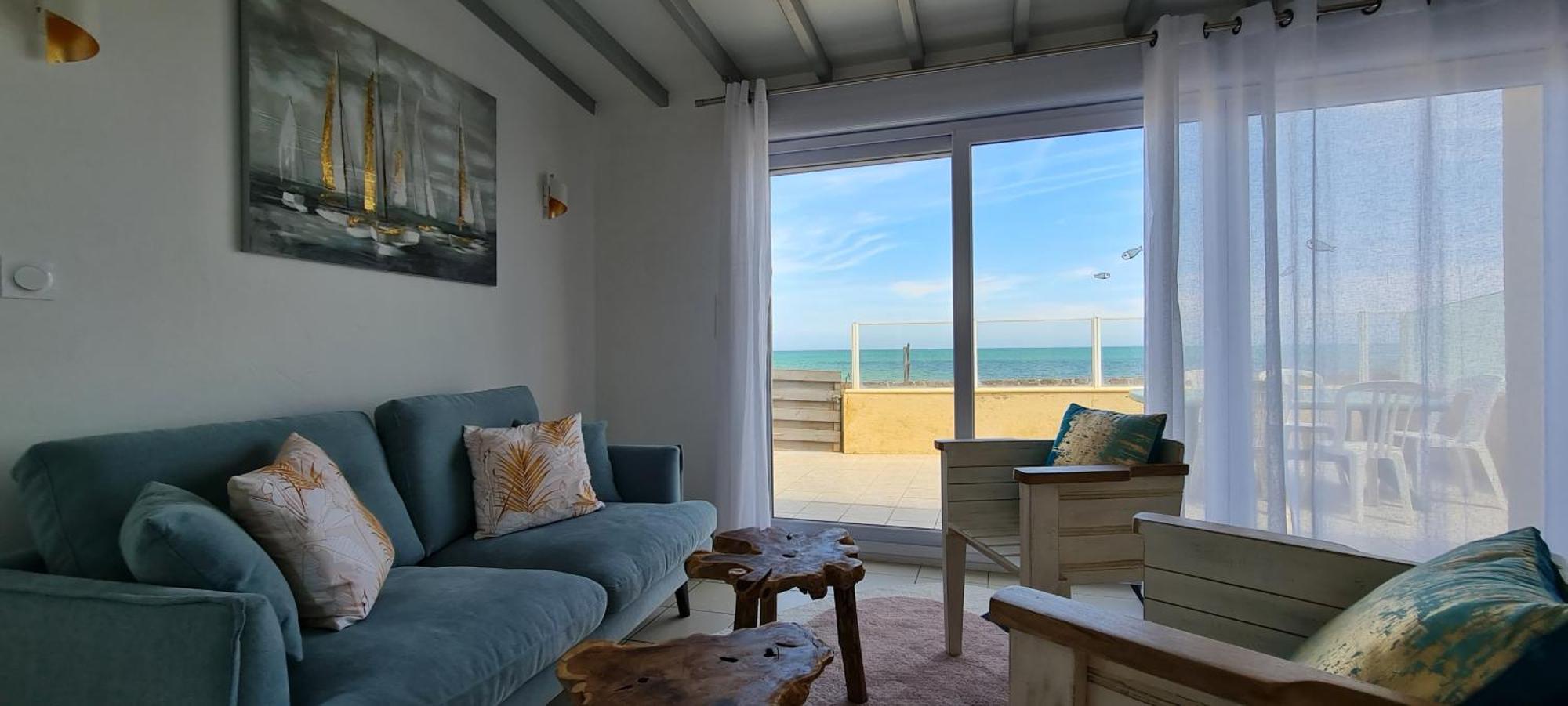 Relais Des Iles Saint Marcouf Villa Екстериор снимка