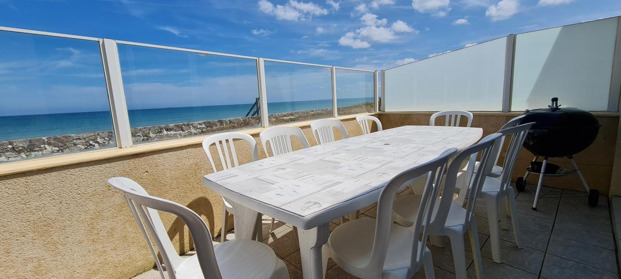 Relais Des Iles Saint Marcouf Villa Екстериор снимка